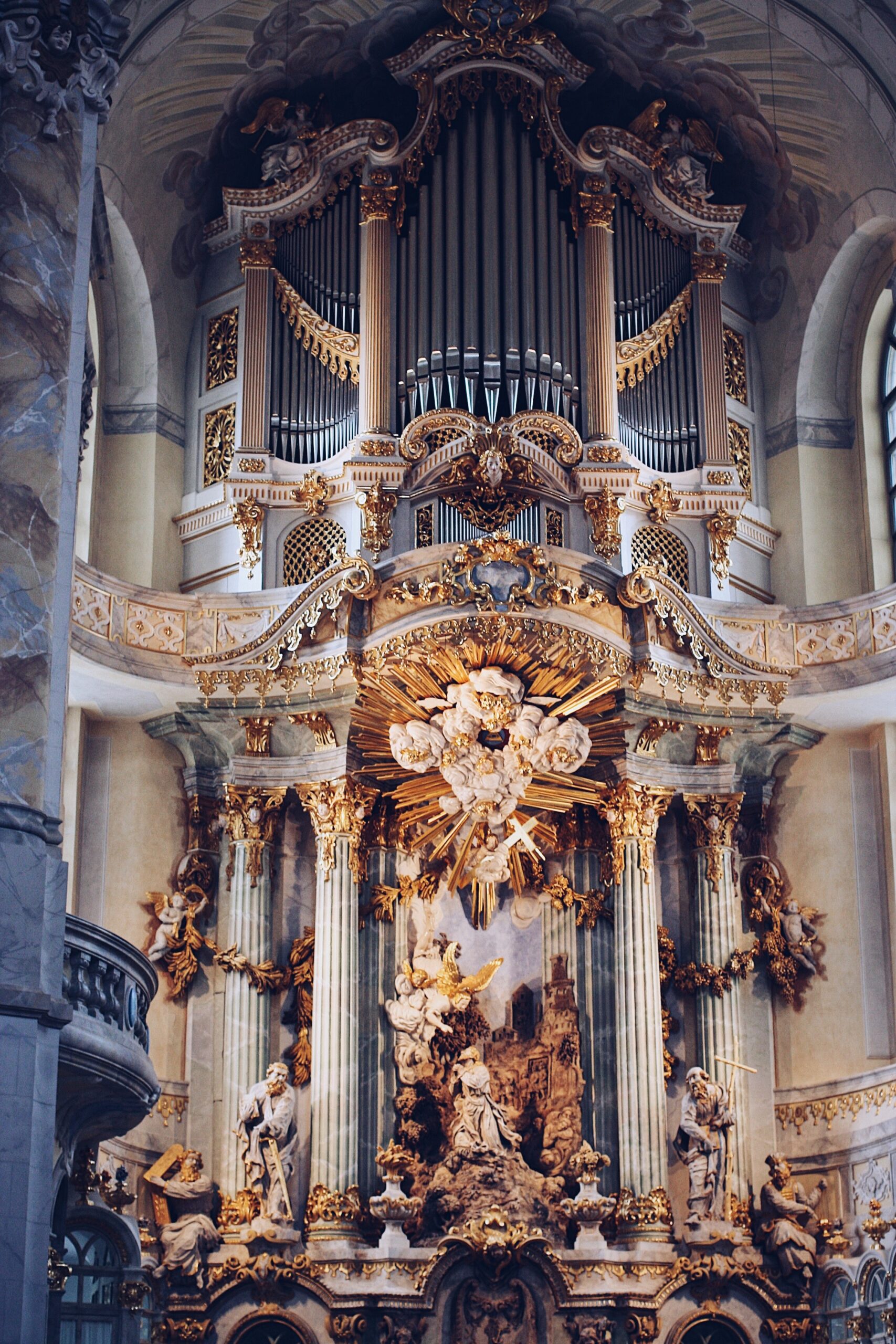 pexels-ott-maidre-2046786